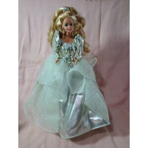 1992 Happy Holidays Barbie Special Edition Doll #15646 Silver Glitter Gown w/...